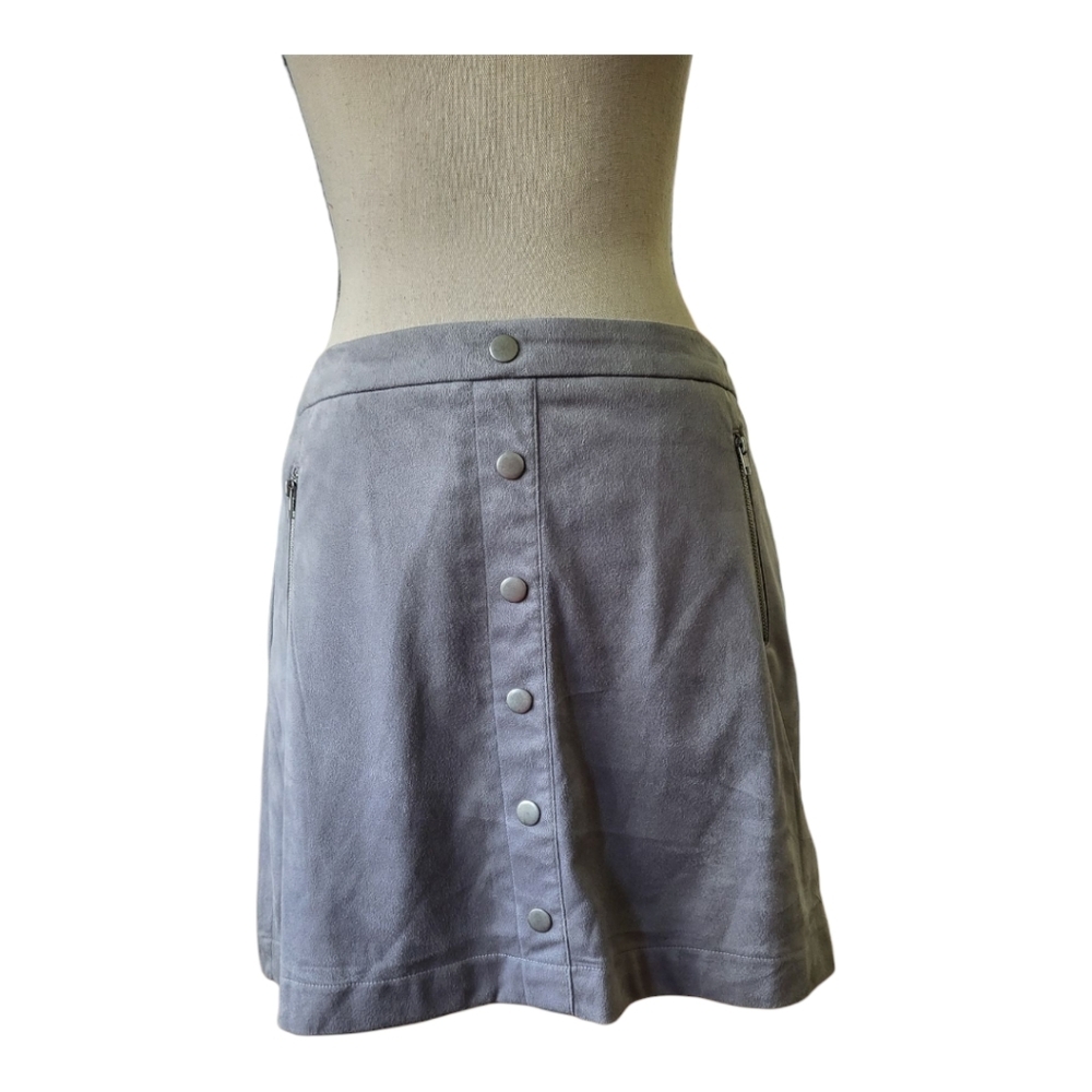 💕Cupcakes And Cashmere Gray Microfiber Button-Front Women's‎ Skirt Size 8